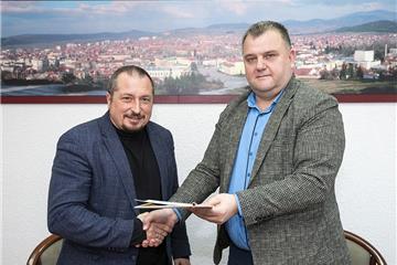 	Подписан е дарителски договор между „Асарел-Медет“ и Община Панагюрище 