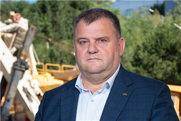 Дуалното обучение учи децата да обичат и уважават труда